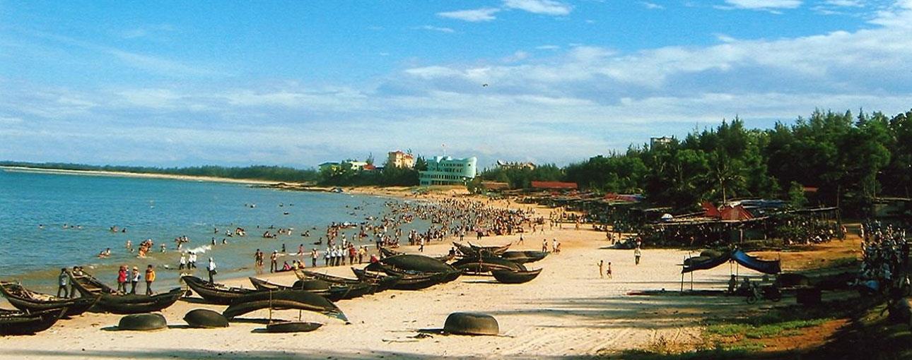 Bãi biển Cửa Việt