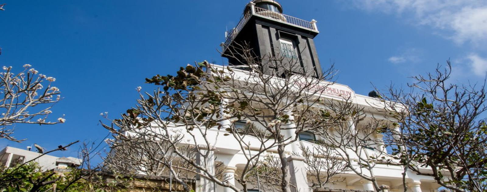 Hải đăng Phú Quý
