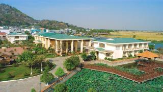 Khu nghỉ dưỡng Phong Lan Resort Châu Đốc