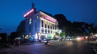 Khách sạn Hùng Mạnh Plaza Hotel Hòa Bình