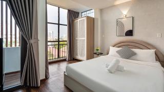 Khách sạn Lotus Lalala Inn Hotel Sài Gòn